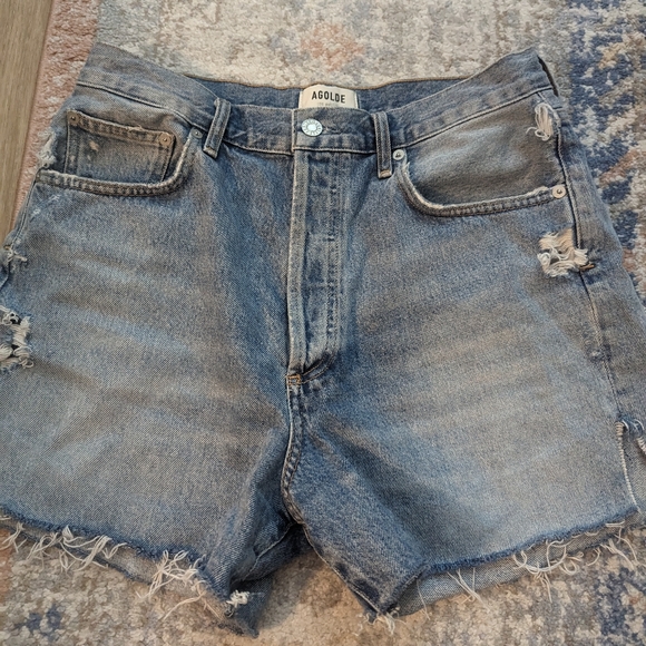 AGOLDE Parker Distressed Denim Shorts - Picture 4 of 8